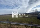 Teren intravilan 900 mp | Periferie, Avrig | la stradă, priveliște Făgăraș