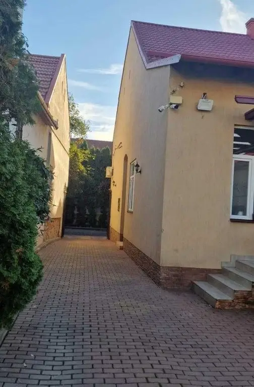 BRASADAS vinde casa zona ultracentrala 308mp cu teren 964mp.