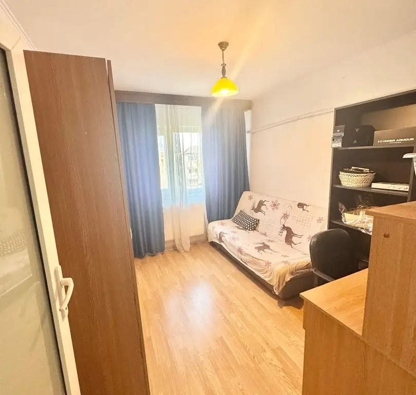 Apartament 3 camere de vânzare – Șos. București