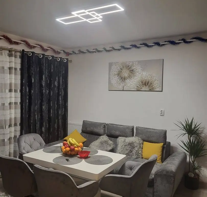 BRASADAS vinde ap 2 cam modern în Florești bloc nou 2025