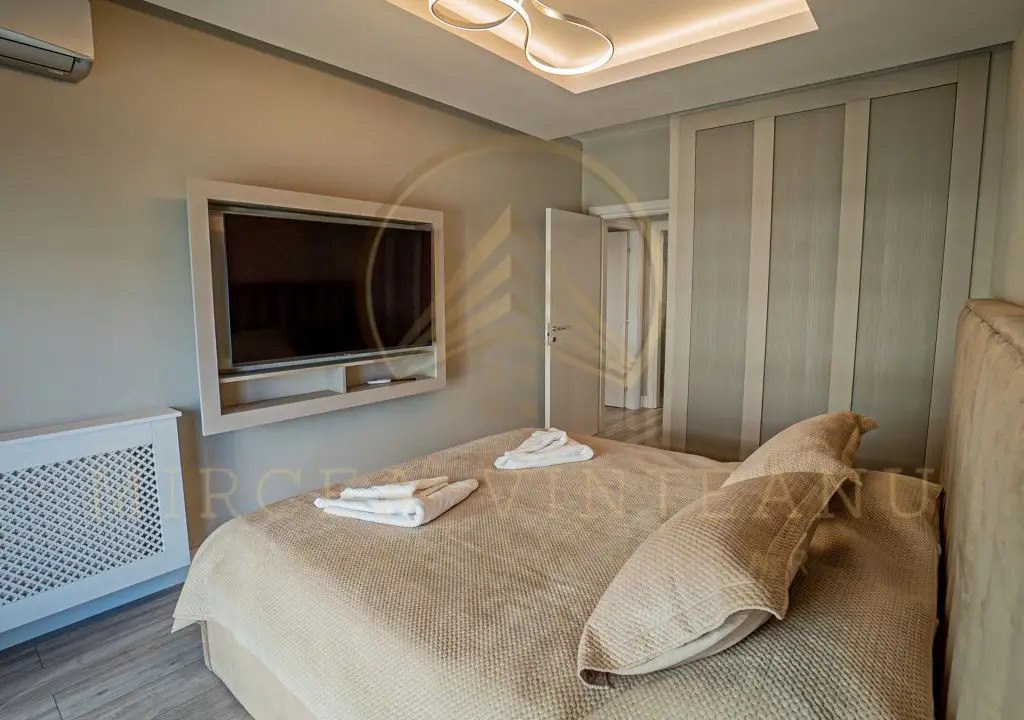 Apartament de 3 Camere și Terasă Panoramică în Complex Casa del Mar