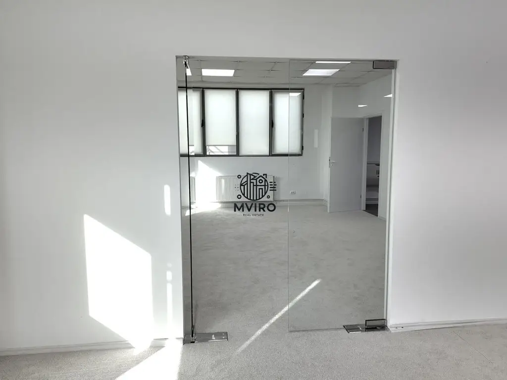 Spatiu de birouri de inchiriat in zona Grozavesti - cladire moderna cu fatada de