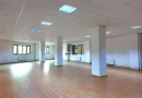 Spatiu comercial / birouri de 500 m2 - Open space de inchiriat la parter