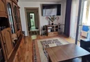Proprietar , vand apartament , 4 camere cu centrala termica , boxa si loc parcare adp