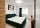 Apartament spațios 3 cam, complet renovat, mobilat – disponibil 01.07.