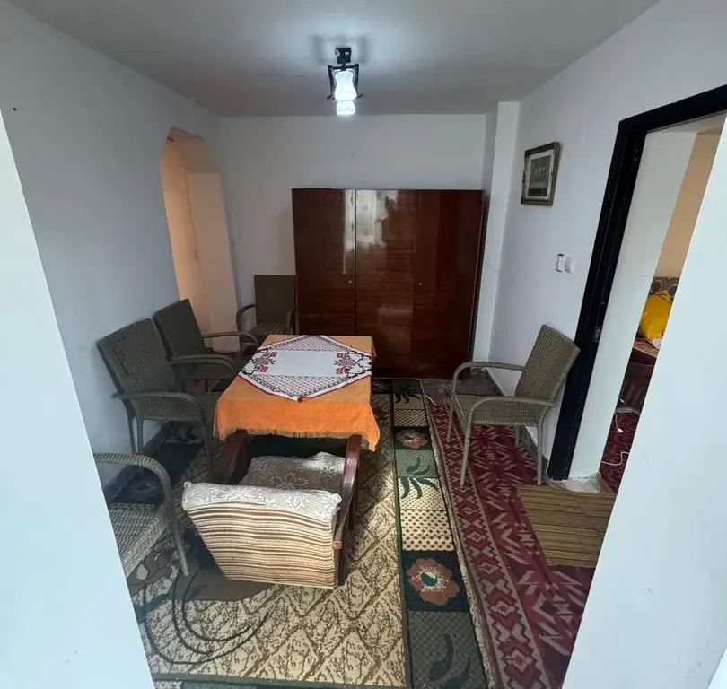 Casă cu garaj – str. Mărășești