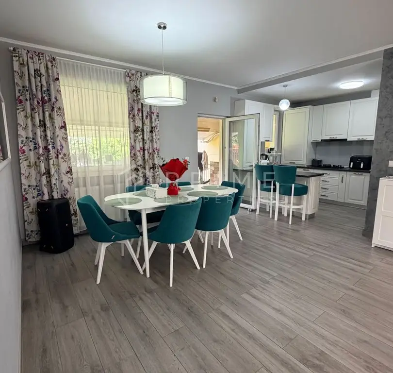 Duplex modern | Complet Mobilat și Utilat I Curte amenajată I Unirii