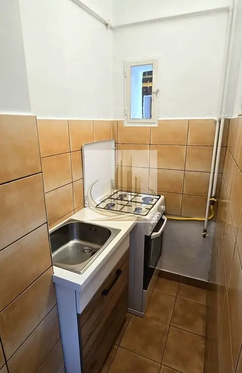 Apartament cochet, renovat complet, parter înalt – zonă liniștită