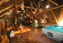 Pensiune de vânzare | 400 MPU | 10 Camere | Rasinari - Curmatura