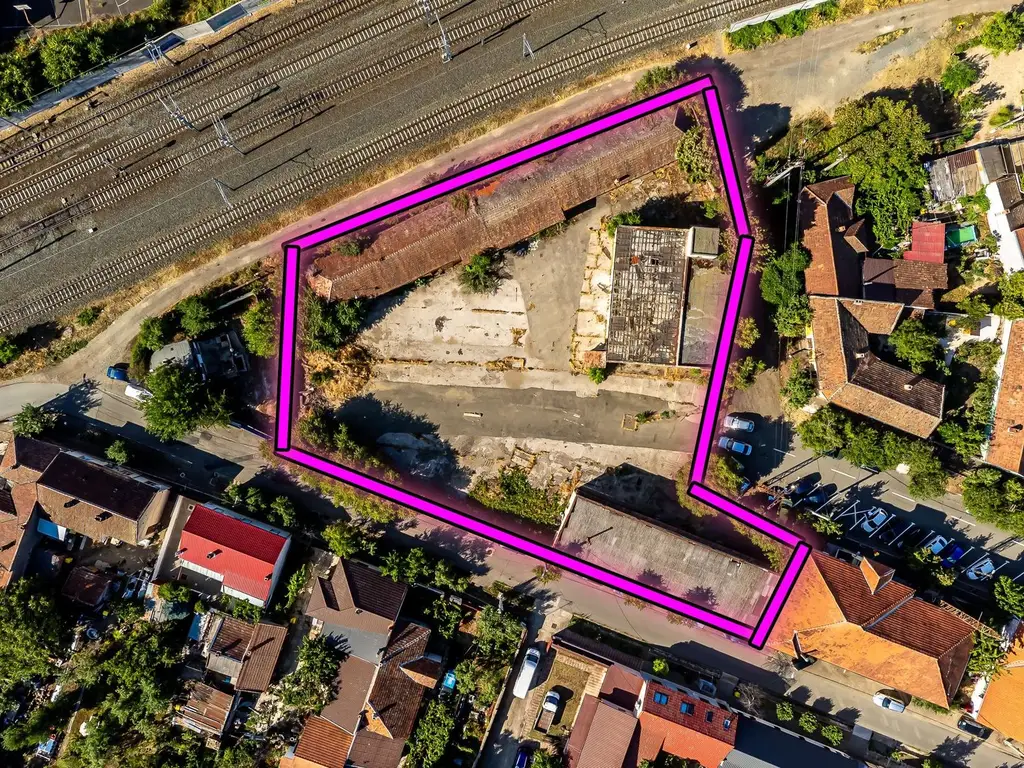 Pret nou! Teren 3151 mp aproape de centrul Aradului