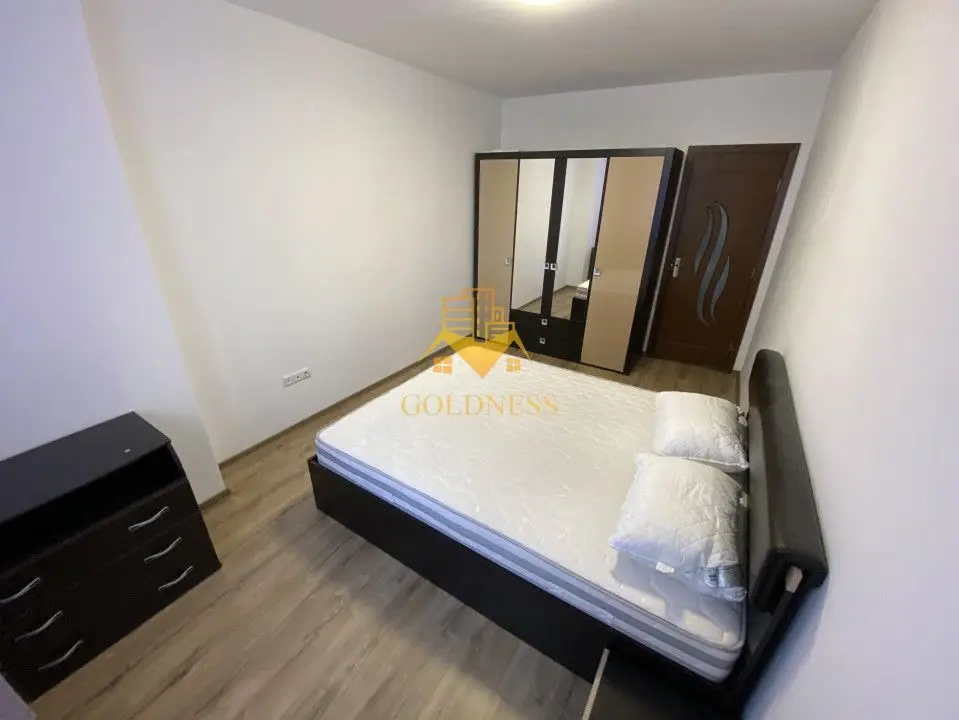 3 camere semidecomandate, balcon, parcare, Iris, Oasului