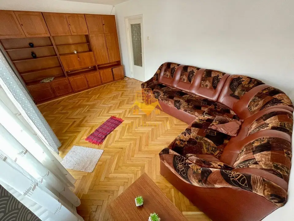 3 camere decomandate, Zorilor, UMF, Observatorului, Spitalul clinic.