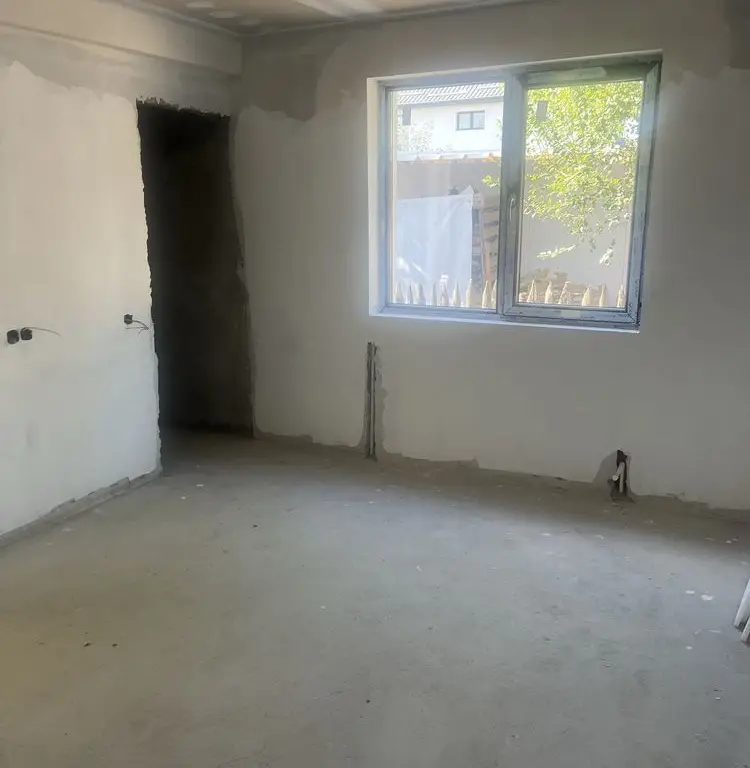 Casă domnesti 4 camere 2 băi