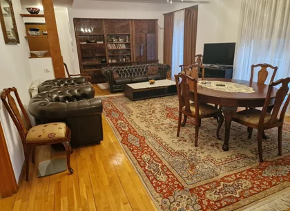 Ag BRASADAS închiriază ap 2 cam 86mp Etaj 2/3 zona ROMANA.
