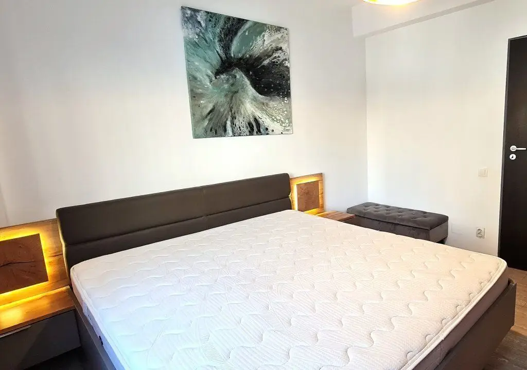 3 Camere Decebal - Bloc 2013 - Complet Renovat - Centrala Proprie