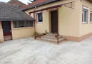 BRASADAS vinde casa 3 camere cu teren 4.5 ari în zona UNIRII.