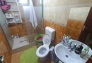 Apartament pe doua nivele cu scara interioara