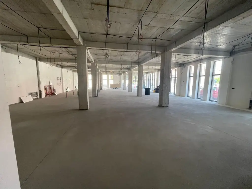 Vindem sp. comercial, openspace, ultracentral,516mp utili- 1.200.000E