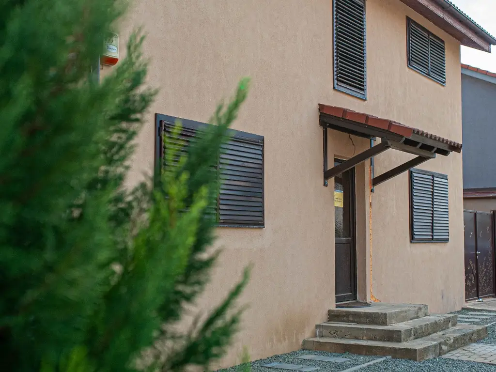 Proprietar - Vand casa noua P+1E in Arad