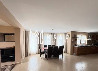 Casa cu 5 camere I Curte 920 mp I Tocile