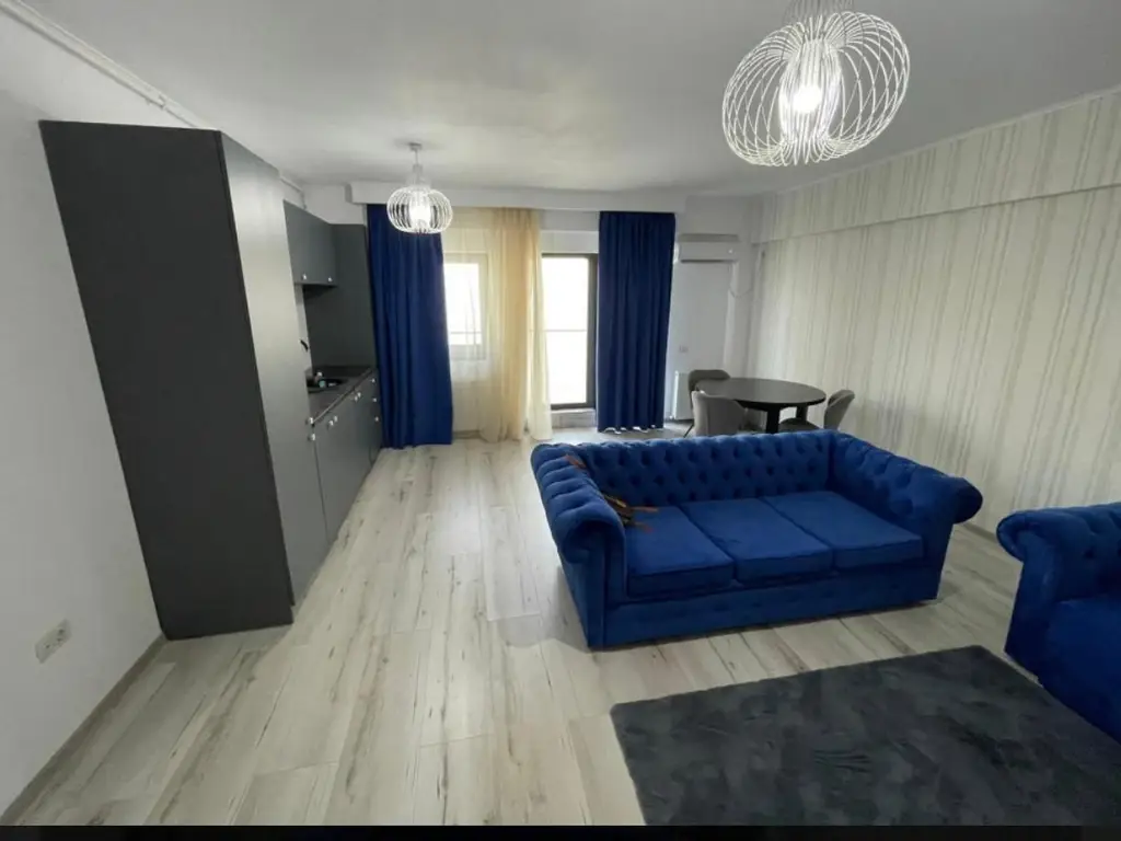Apartament 2 cam. de vanzare 61mp + terasa 15 mp la 30 m de plaja - Mamaia Nord