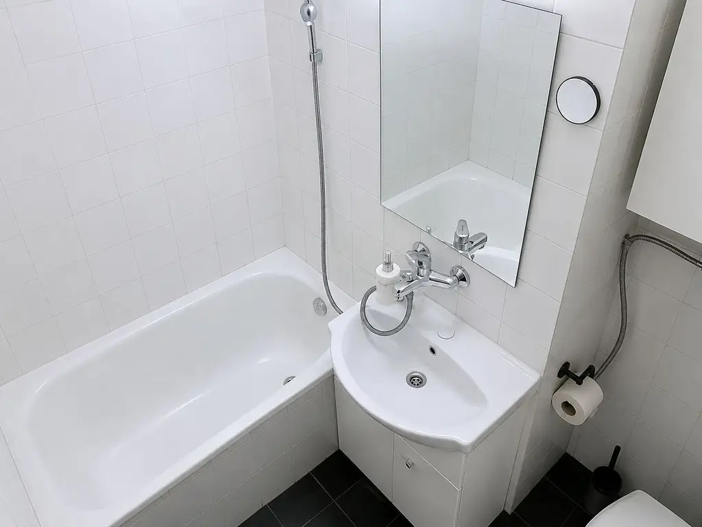 Apartament cu 2 camere de închiriat în Dacia – Locație excelentă