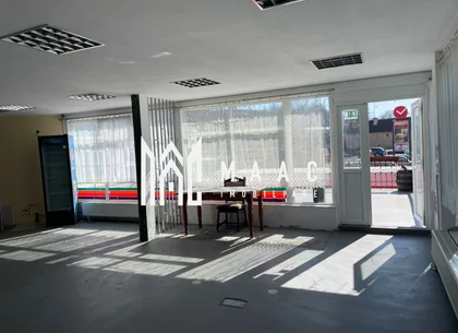 Spatiu comercial | 200 mp | Slimnic