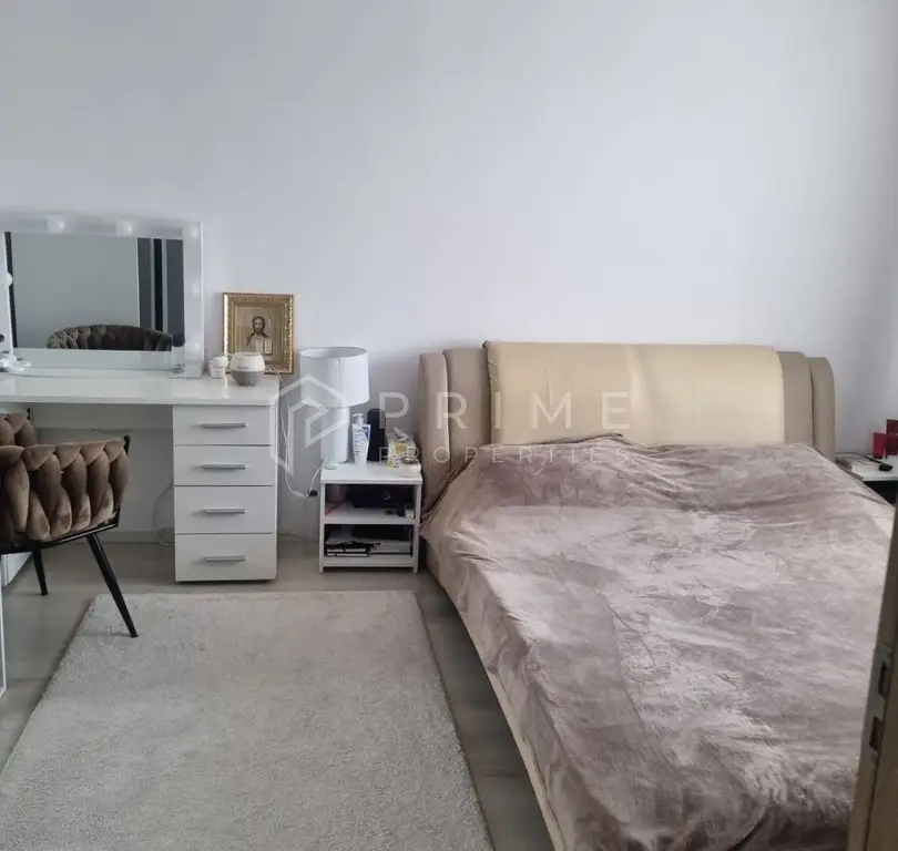 Apartament spațios cu 3 camere | Cartier Unirii