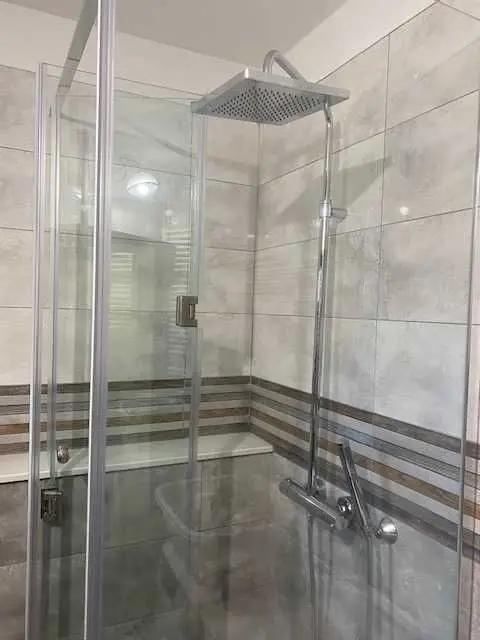 BRASADAS vinde casa tip duplex in zona Closca.