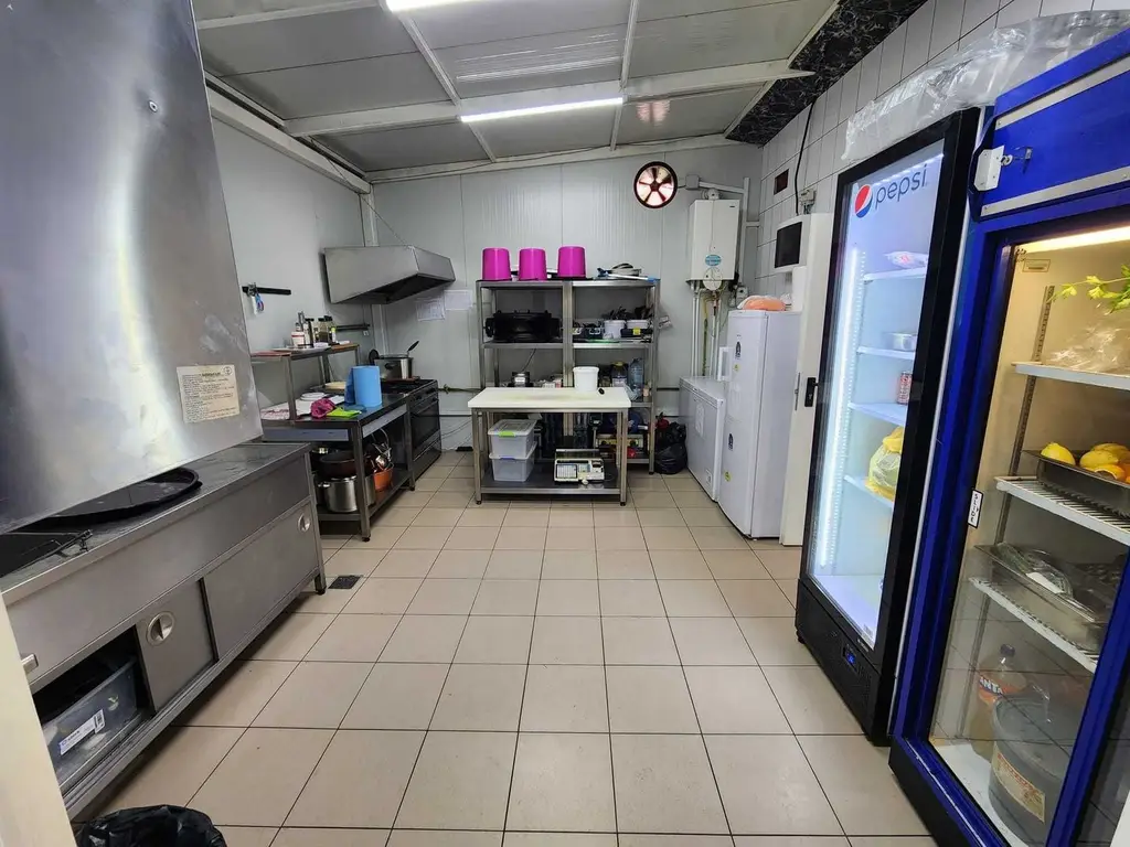 Restaurant$Gratar