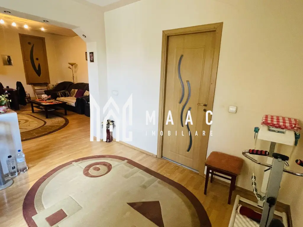Vila 9 camere I 370 MP I Curte 500 MP I Zona Turnisor I 5 Bai
