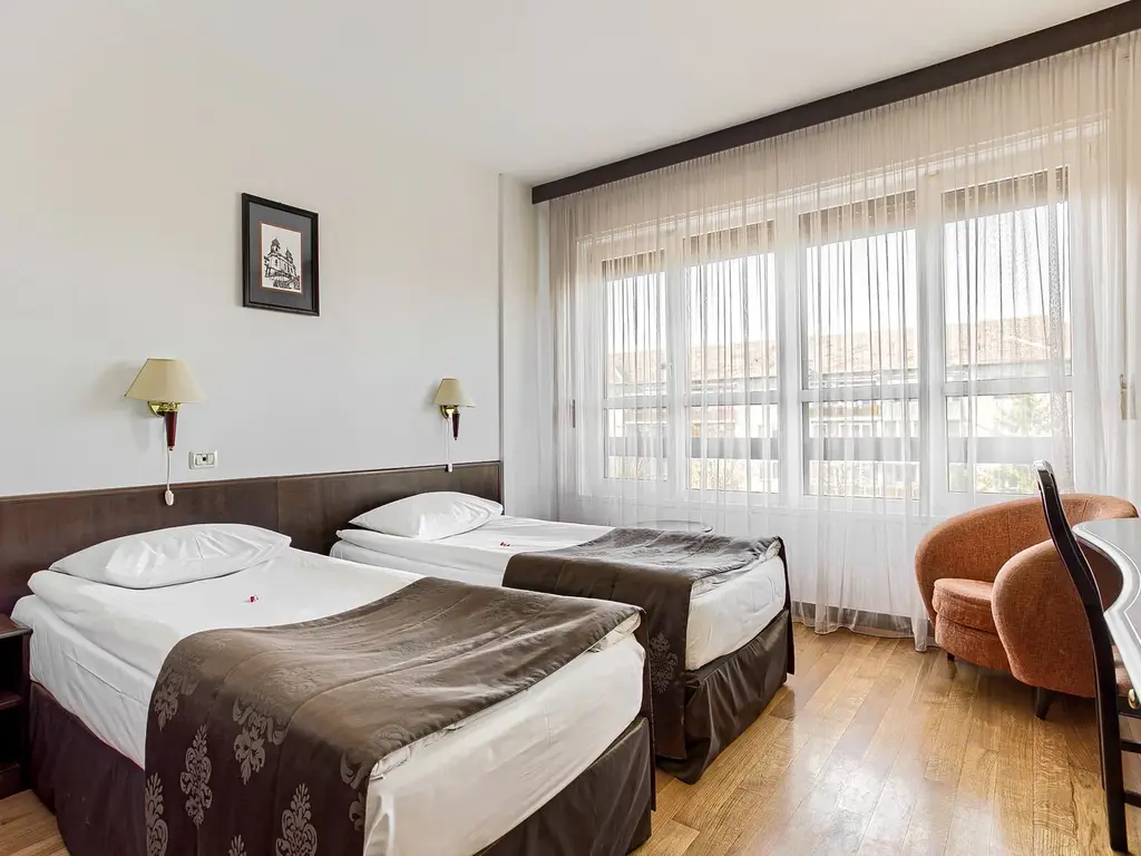 Oportunitate de investiție: Hotel Best Western de 4 stele Arad - Român