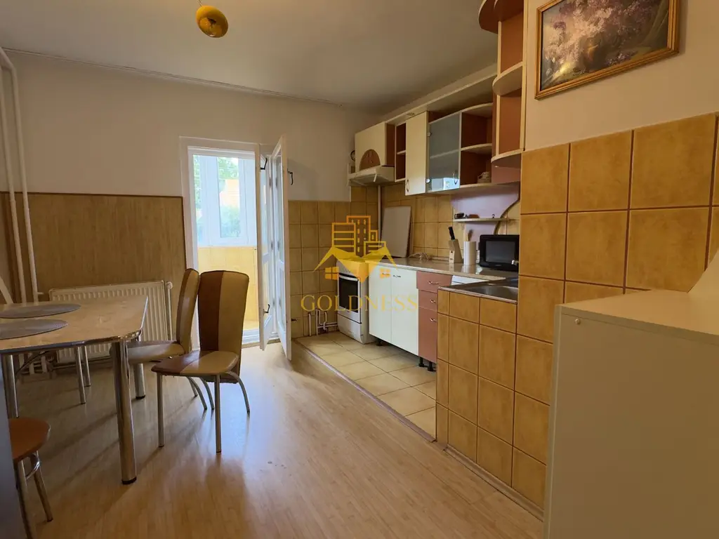 3 camere, decomandate, 2 balcoane, 2 bai, Manastur Zona 18 GYM, Tasnad