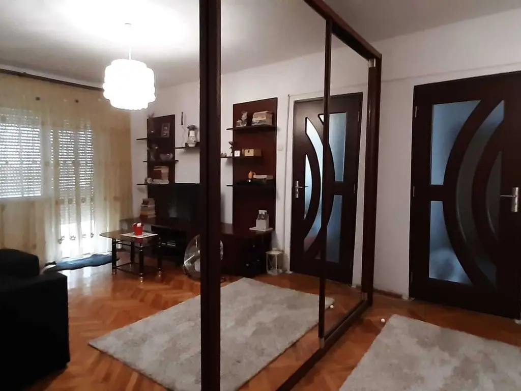 Agentia Imobiliara BRASADAS vinde ap 2 cam Sol Lic. Ortodox.