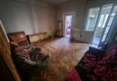 Ultracentral. Parter inalt. Intrare separata. Teren 403 mp in proprietate.