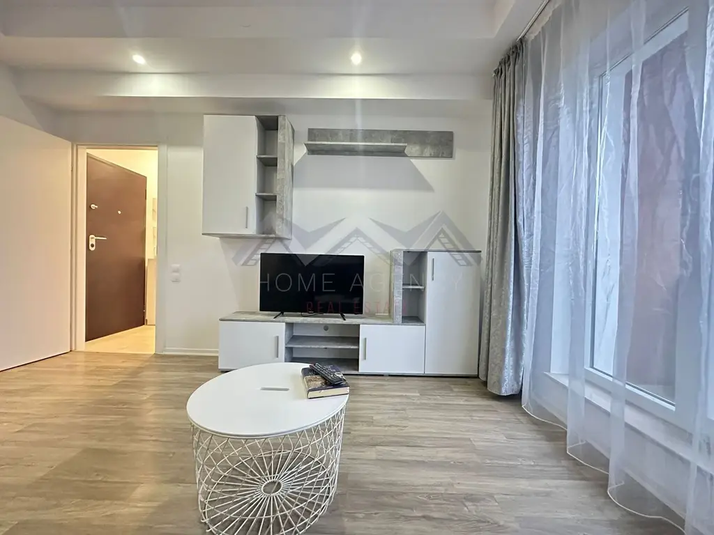 Apartament 2 camere Cosmopolis | decomandat, parcare