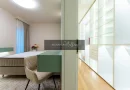 Apartament 2 camere, etaj intermediar, balcon, garaj, Eroilor