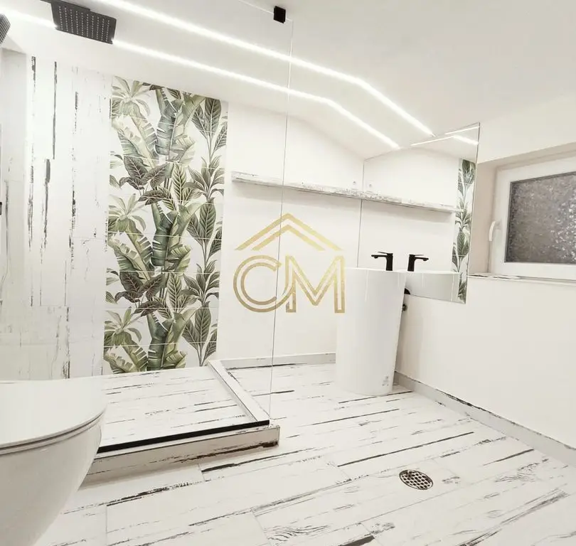 Apartament 4 Camere-Ultracentral-Etaj 1-Pivnita-82MPU