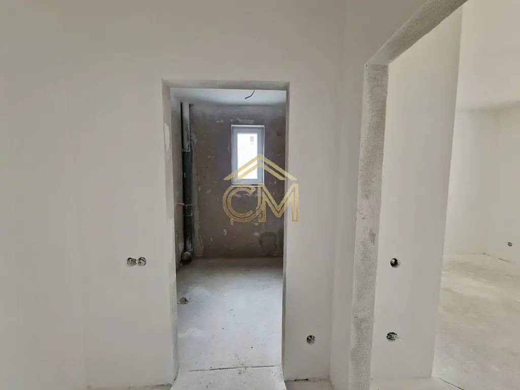 Aparatment 2 Camere-50MP-Etaj 1-Balcon-Selimbar