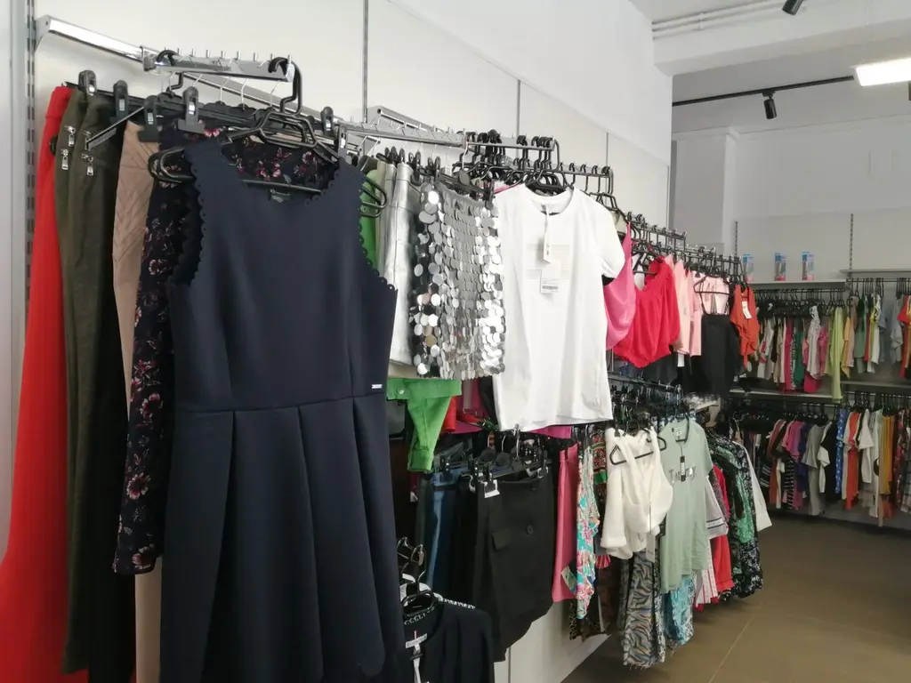 Spațiu comercial ultracentral, 200 mp singurul vad 100% pietonal Roman