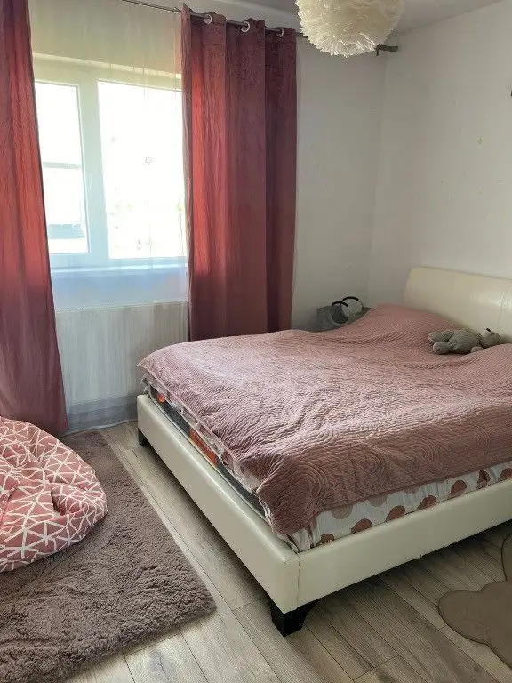 Sau/închiriez casa P+1E capătul Comunei Berceni Mănăstirea Sf. Treime