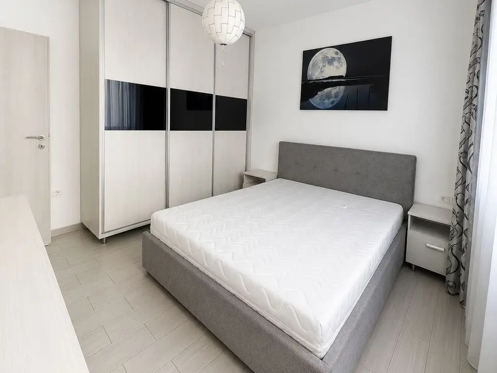 Apartament modern cu 3 camere de închiriat | Etaj 1 | 68 mp + terasă