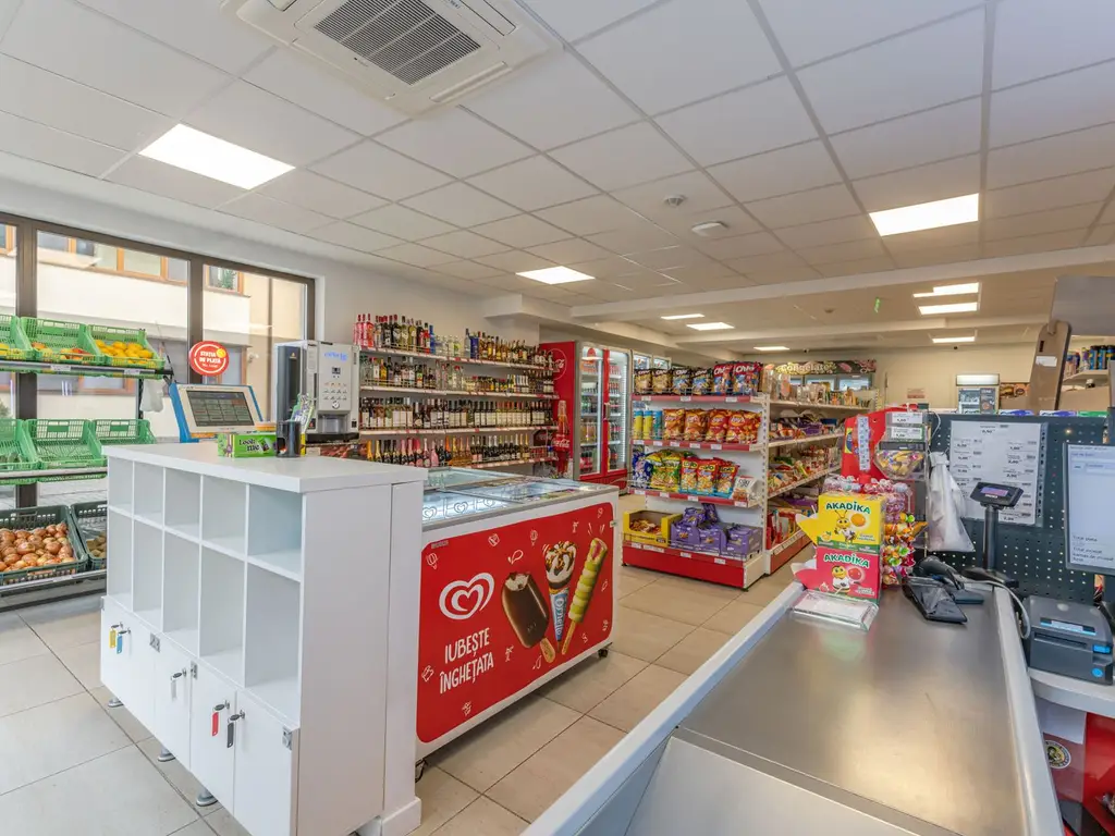 Spatiu comercial de vanzare cartier Tractorul (zona noua)