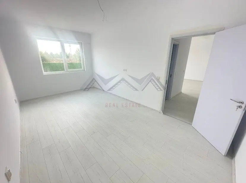 Apartament 2 camere 50 mp | Otopeni central | comision 0