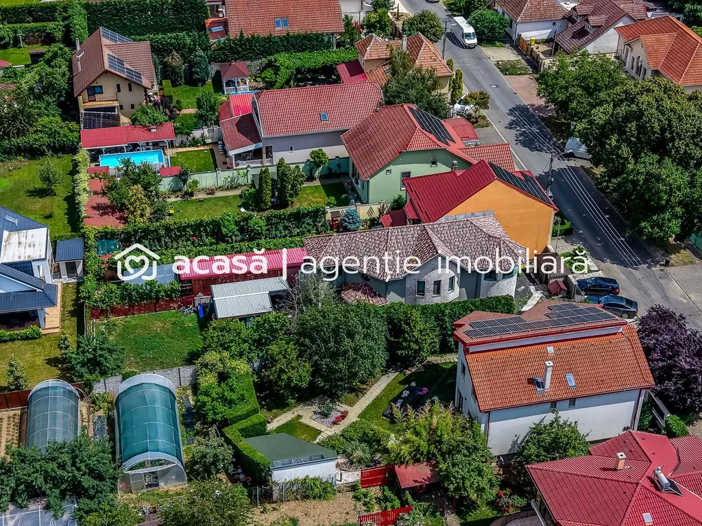 Vilă P+1 | Zona Subcetate | bazin, sală, pista biciclete în vecinătate