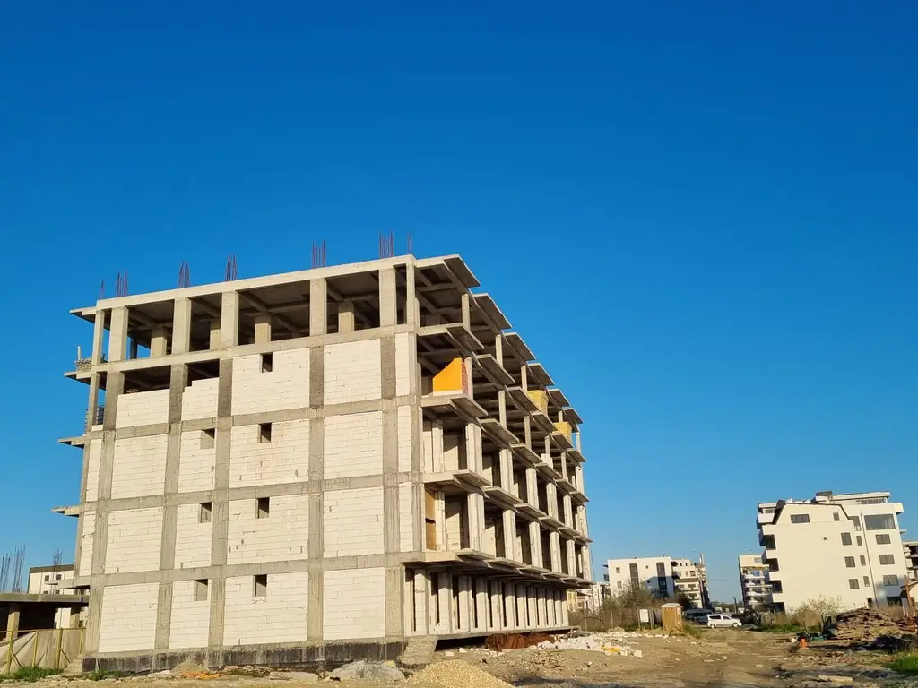 Ag. Eu. vinde AP. 2 Cam 49 mp Parter/8 finalizare 2024 feb. mamaia nord