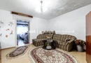 Locuință pentru familie mare apartament la casă, cu teren, Bujac.