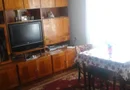 BRASADAS vinde casa cu etaj 4 cam 4 ari in zona 14 Mai.