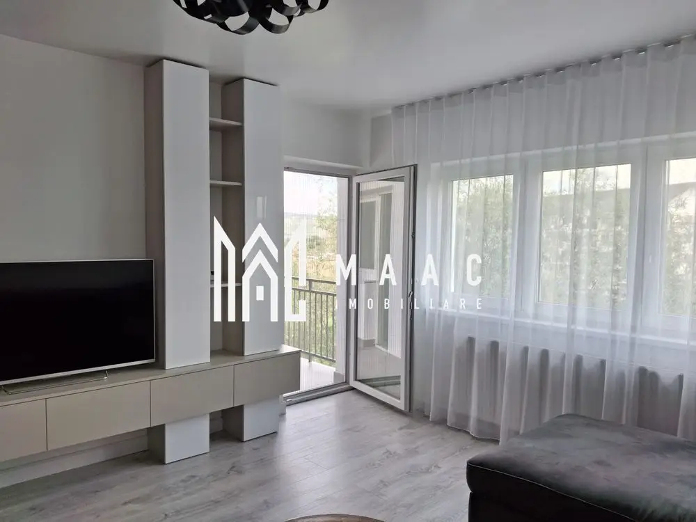Apartament 3 camere | Etaj 2 | Balcon | Parcare | Brana