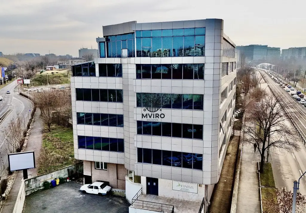 Spatii de birouri de inchiriat in zona Grozavesti - comision 0%